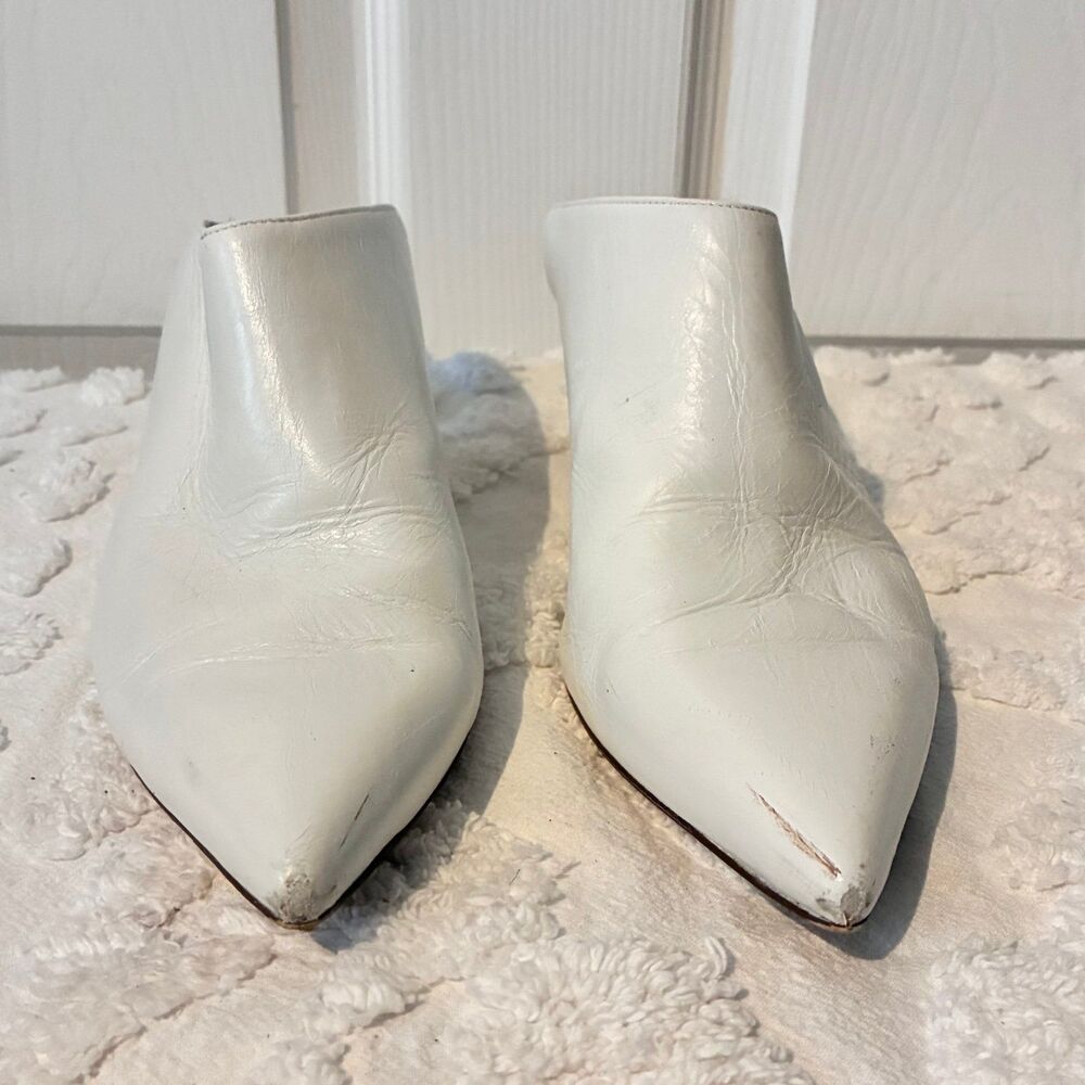 Stuart Weitzman Mira Pointed Toe Leather Mule Off White Size 7.5 Made in Spain